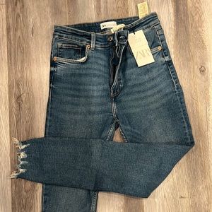 Stretchy Zara jeans